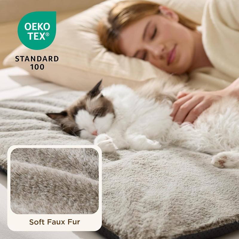 Self Heating pet pad
