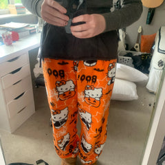 Lockerer Pyjama mit Hello Kitty-Motiv 
