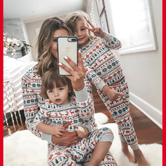 2024 Christmas Family Matching Pajamas New Year Xmas Father Mother Kids Baby Clothes Set Dad Mom And Daughter Son Pyjamas Outfit