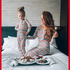 2024 Christmas Family Matching Pajamas New Year Xmas Father Mother Kids Baby Clothes Set Dad Mom And Daughter Son Pyjamas Outfit
