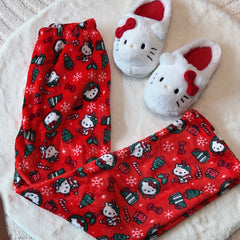 Lockerer Pyjama mit Hello Kitty-Motiv 