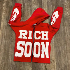 KAPUZENPULLI „RICH SOON“
