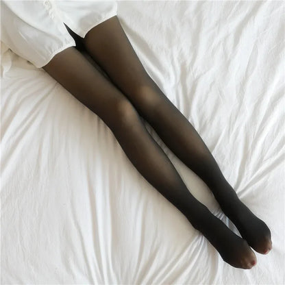 Fleece Tights™ with a Stylish & Comfortable Seam