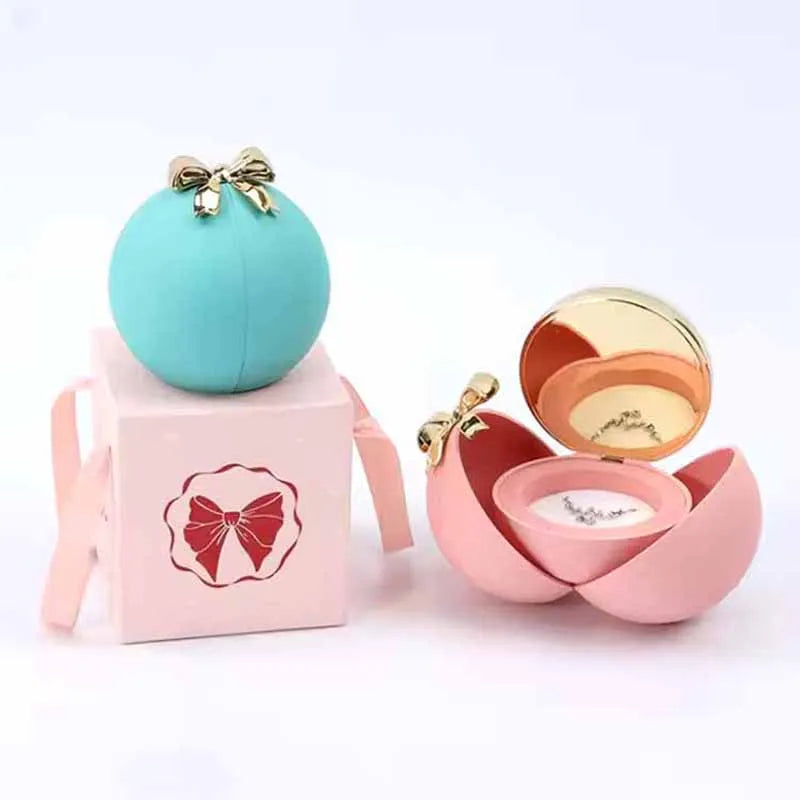 Elegant rose embellished box