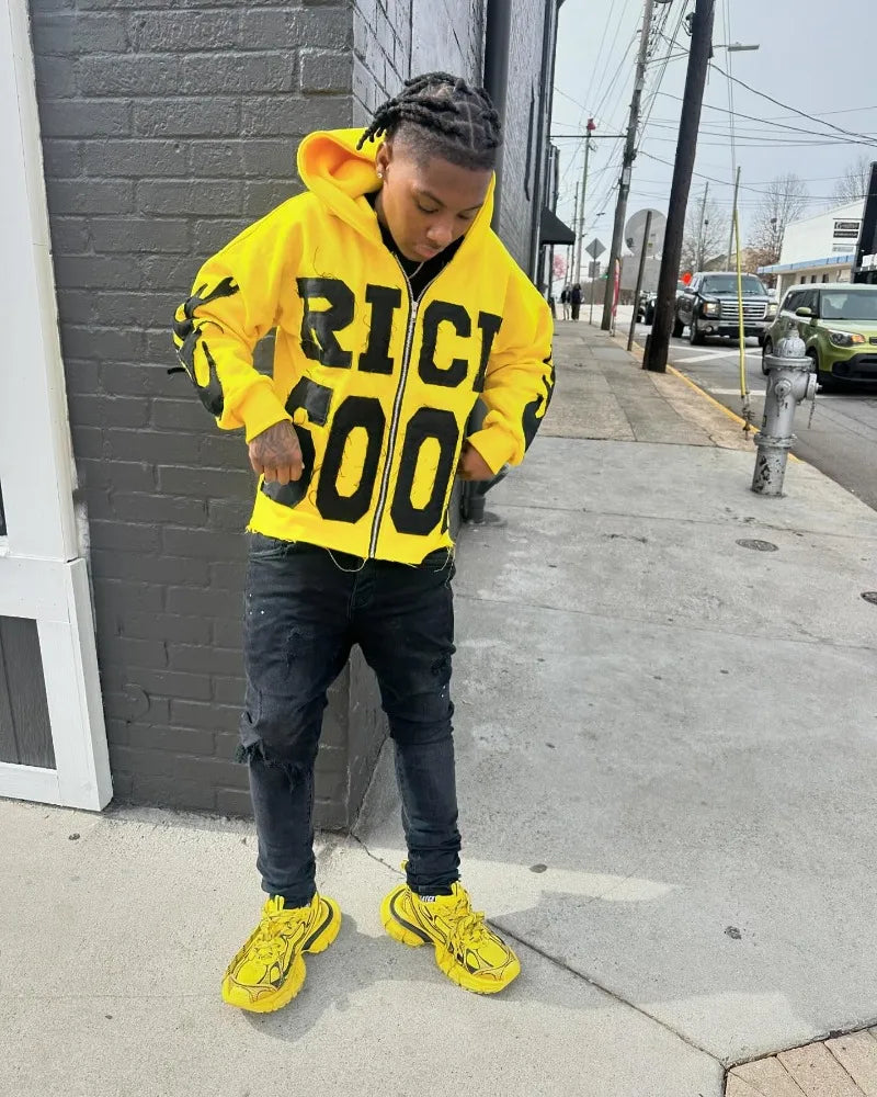 KAPUZENPULLI „RICH SOON“