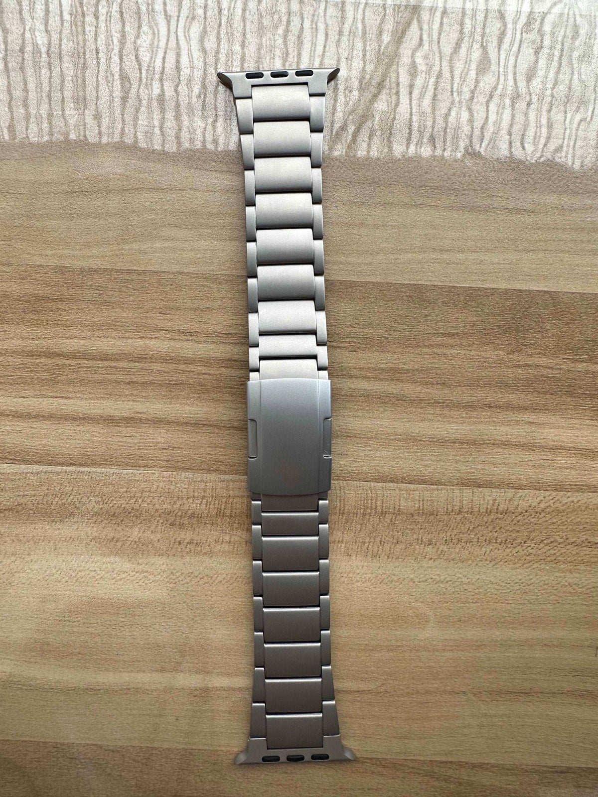 TITANARMBAND FÜR APPLE WATCH ULTRA